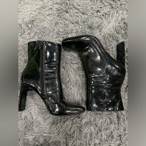 Women’s Bootie w Heel Mix No 6